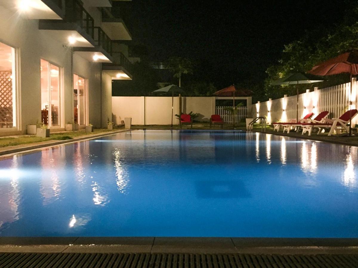 Ara Beach Resort ミリッサ エクステリア 写真