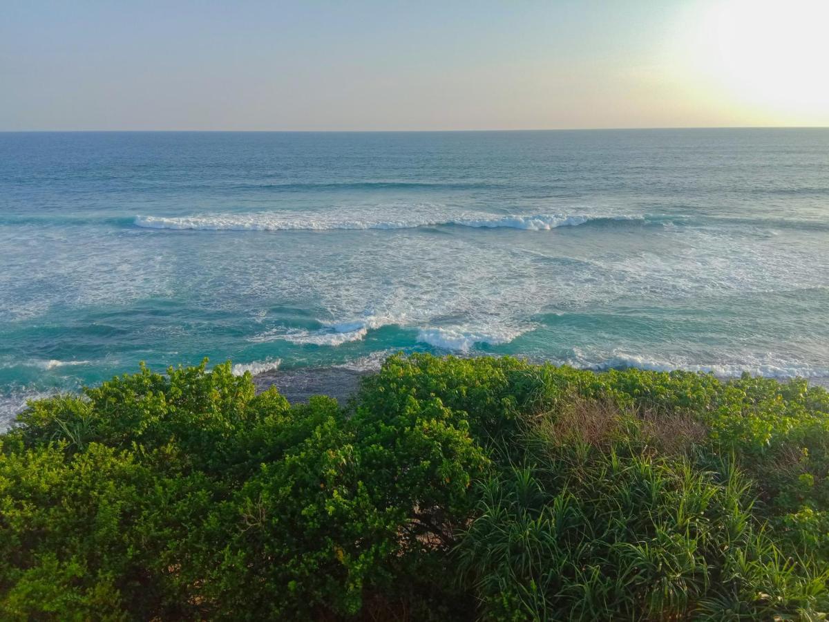 Ara Beach Resort ミリッサ エクステリア 写真