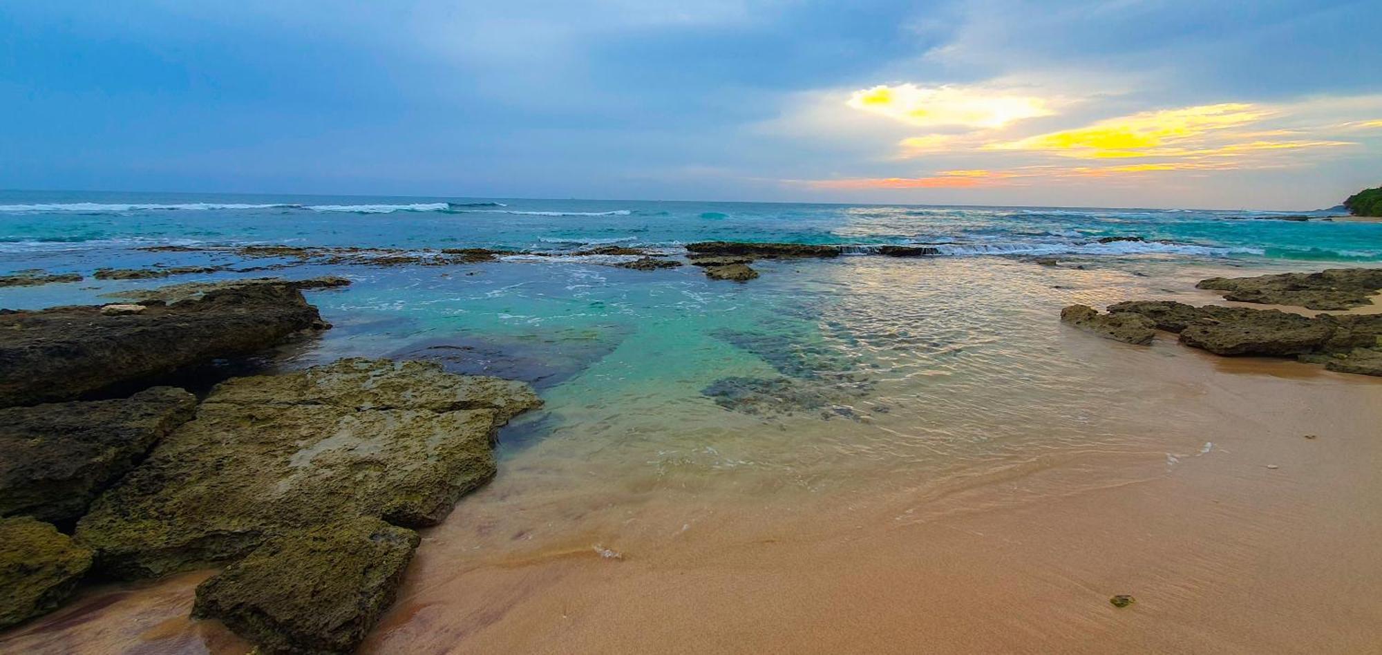 Ara Beach Resort ミリッサ エクステリア 写真