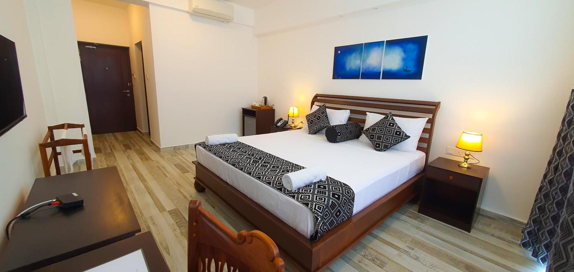 Ara Beach Resort ミリッサ エクステリア 写真